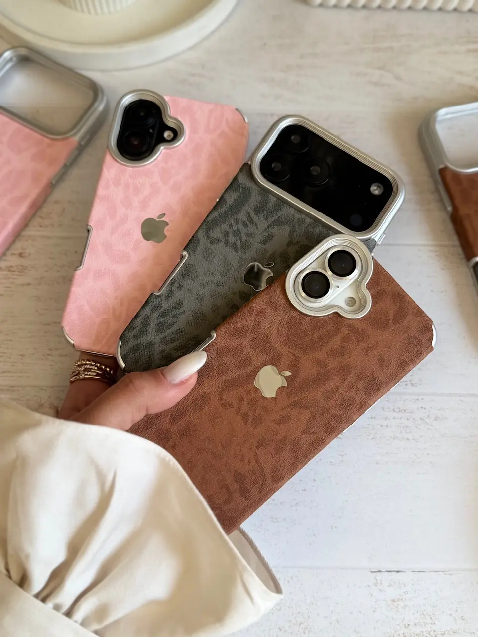a29784 قاب Leopard Luxe (Brown , Pink , Black) (کدC2051) - تصویر 1