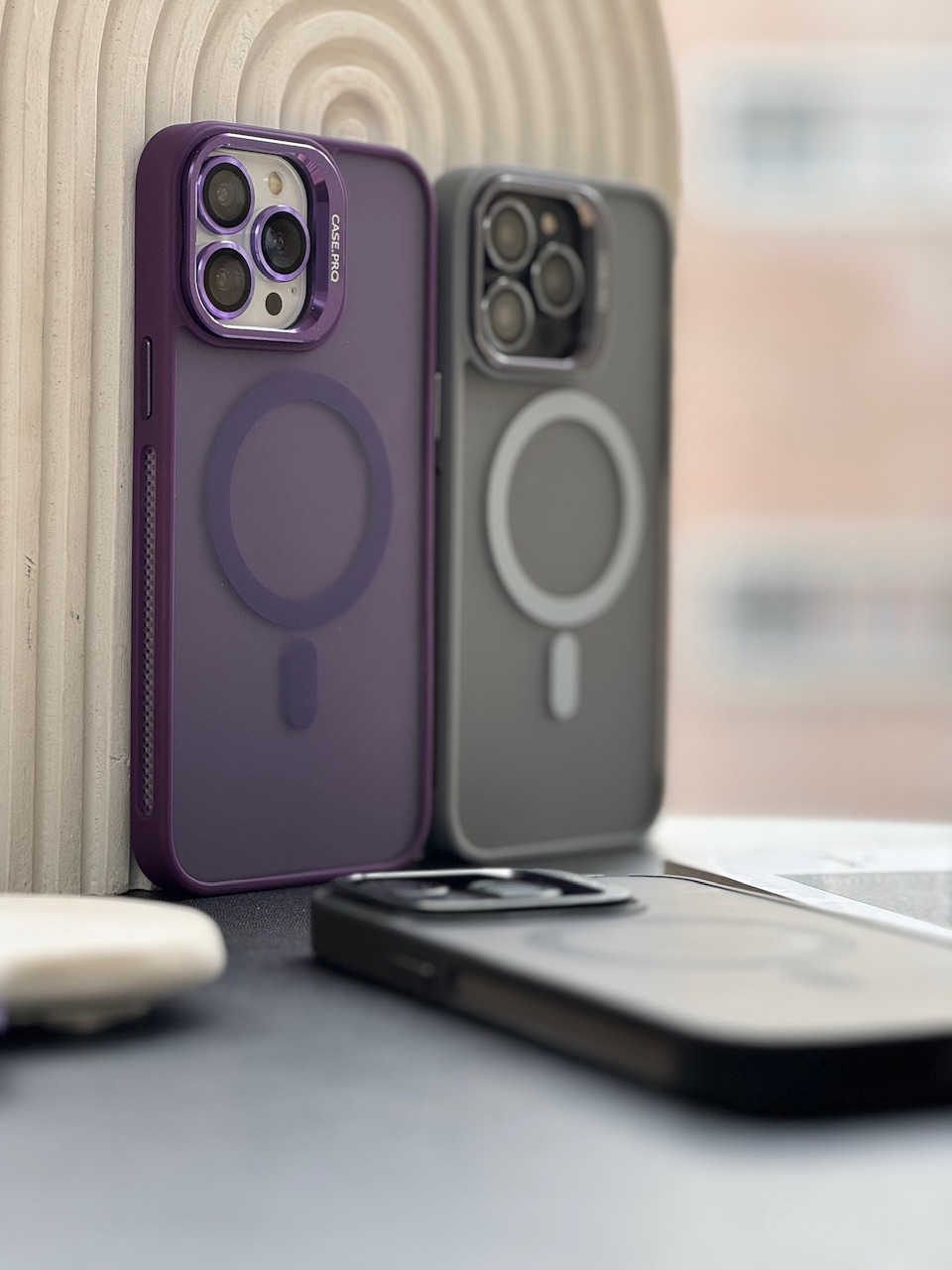 قاب Matte CasePro Lens with MagSafe استند شو با لنز رینگی (کدC1608)