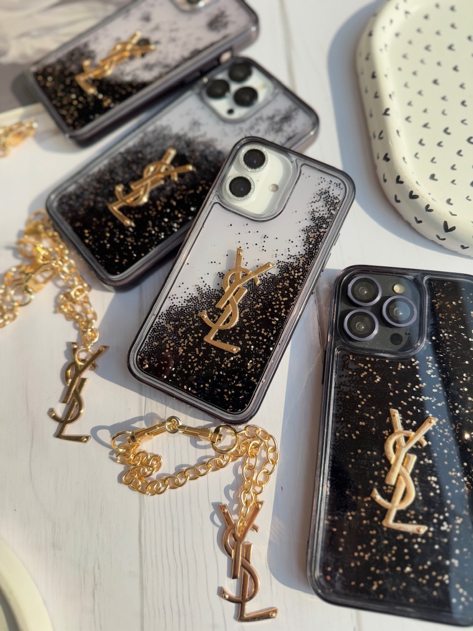 قاب Black YSL آکواریومی با آویز (کدC1936)