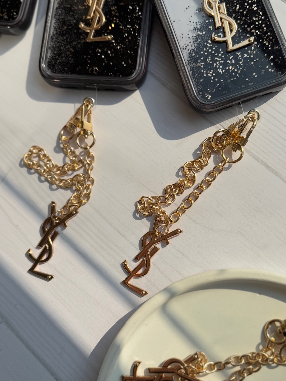 قاب Black YSL آکواریومی با آویز (کدC1936)