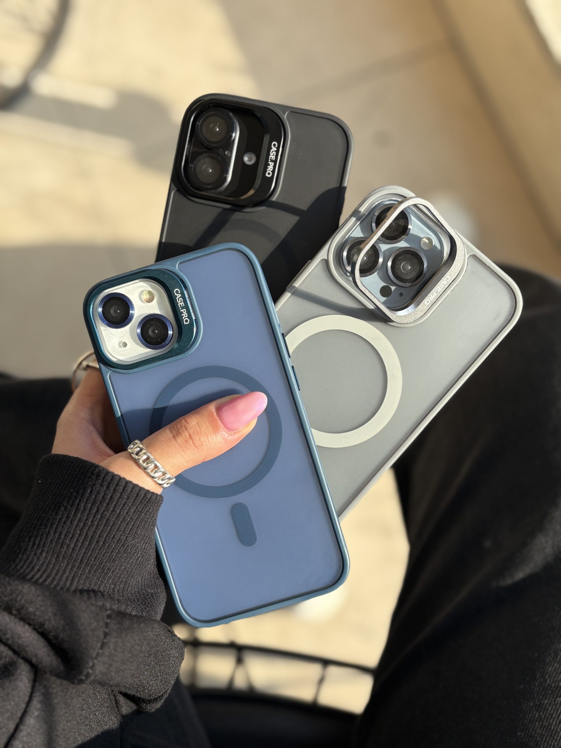 قاب Matte CasePro Lens with MagSafe استند شو با لنز رینگی (کدC1608)